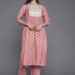 Libas Floral Printed Thread Work Kurta with Palazzos-7