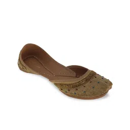 Fulkari Women Bronze-Toned Embellished Leather Ethnic Mojaris Flats-picture-18