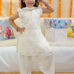 BownBee Girls Floral Printed Regular Chanderi Silk Kurta with Salwar & With Dupatta-picture-15