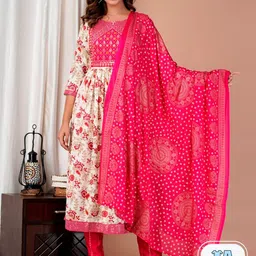 UNISETS Floral Printed Sequinned Straight Kurta With Trousers & Dupatta-image-30