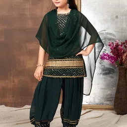 BAESD Girls Ethnic Motifs Embroidered Georgette Straight Thread Work Kurta Set-image-74
