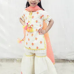 Fayon Kids Girls Ethnic Motifs Printed Regular Pure Cotton Kurta with Sharara & With Dupatta-picture-14
