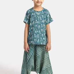 THE BABY LABEL Unisex Kids Green Naturally Dyed Abstract Block Printed Pure Cotton Kurta & Harem Pants-14