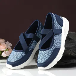 HRX by Hrithik Roshan Women Blue Textile Walking Shoes-image-53