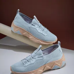 Campus CLEAT Women Mesh Walking Non-Marking Shoes-18