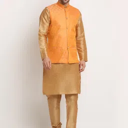 KRAFT INDIA Men Gold-Toned Ethnic Motifs Kurta with Churidar and Nehru Jacket-image-69