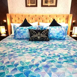 TARA- Sparkling Homes Blue & White Abstract Cotton 350 TC King Bedsheet & 2 Pillow Covers-image-51