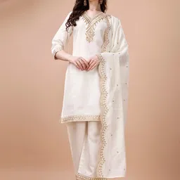KALINI Ethnic Motifs Embroidered Regular Thread Work Kurta with Palazzo & Dupatta-38