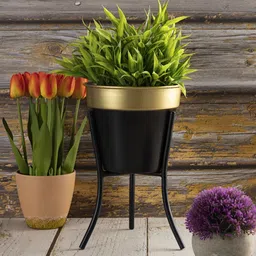 Metalsmith Black Metal Planter With Holder-47