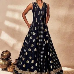 Masaba Embroidered Thread Work Sleeveless Ready to Wear Lehenga & Blouse-image-50