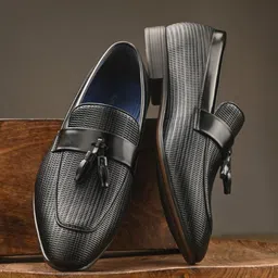San Frissco Men Textured Formal Tassel Loafers-image-29