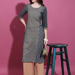 Vishudh Geometric Printed Round Neck Mirror Work Kurta-picture-34