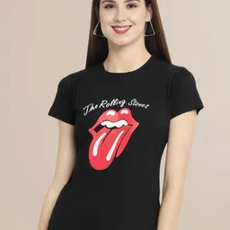 Fabflee Women Varsity Colourblocked V-Neck Extended Sleeves Monochrome Applique T-shirt-image-90