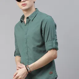 The Roadster Lifestyle Co Men Green Solid Pure Cotton Regular Fit Casual Shirt-picture-24
