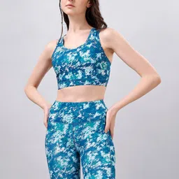 Soie Abstract Printed Sports Bra With High Rise Shorts-image-17