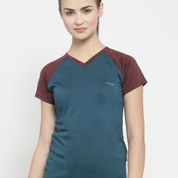 Boston Club Women Green Colourblocked V-Neck Dri-FIT Pockets T-shirt-image-63