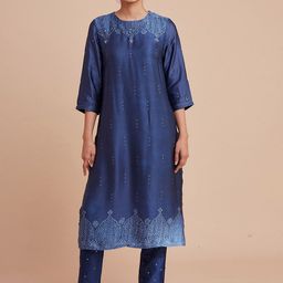 W The Folksong Collection Bandahani Printed Mandarin Collar Kurta-image-3