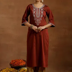 Gerua By Libas Ethnic Motifs Embroidered Flared Sleeves Thread Work Straight Kurta-picture-53