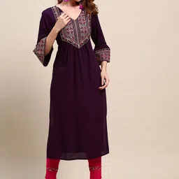 FASHOR Women Purple & Golden Geometric Yoke Design Bell Sleeves Thread Work Kurta-picture-27