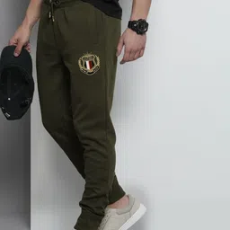 Tommy Hilfiger Men Olive Green Brand Logo Printed Regular Joggers-image-98