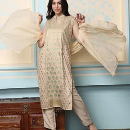 Ishin Women Ethnic Motifs Printed Regular Kurta with Trousers & With Dupatta-picture-21