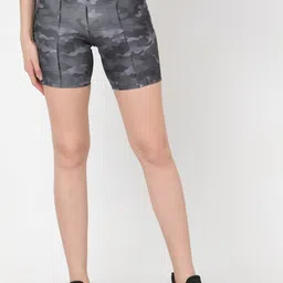 Silvertraq Women Grey Camouflage Printed High-Rise Regular Shorts-picture-20