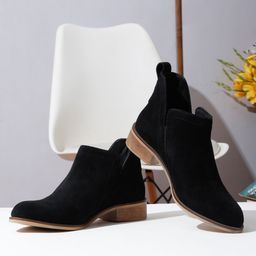 Teakwood Leathers Women Block-Heeled Chelsea Boots-31