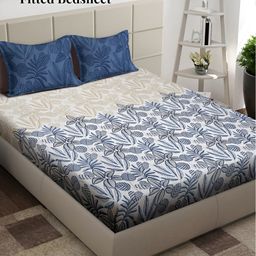 Arrabi White & Blue Floral 300 TC King Bedsheet with 2 Pillow Covers-image-32