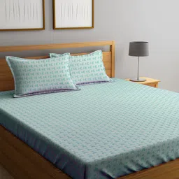 KLOTTHE Green Geometric-Printed 300TC Fitted King Bedsheet & 2 Pillow Covers-18