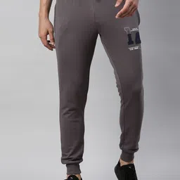 Joven Men Charcoal Grey Solid Slim-Fit Joggers-image-32