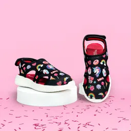KazarMax Kids Black & White Printed Comfort Sandals-20