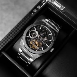 EARNSHAW Men Dial & Stainless Steel Analogue Multi Function Watch ES-8291-11-14