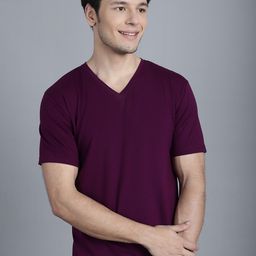 Friskers V-Neck Short Sleeves Slim Fit T-shirt-image-72