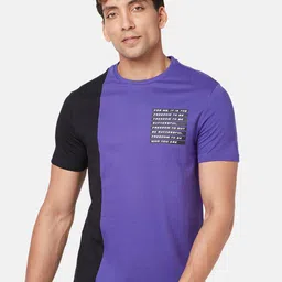 People Men Colourblocked Cotton Slim Fit T-shirt-image-31
