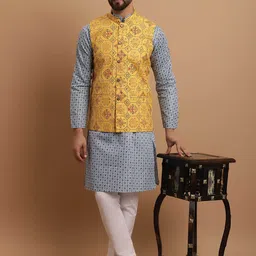 SOJANYA Ethnic Motifs Printed Regular Kurta with Pyjamas & Nehru Jacket-2