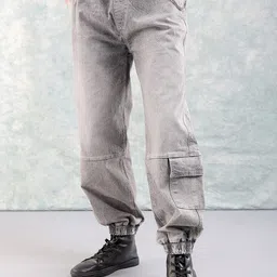 The Indian Garage Co Men Grey Relaxed Fit Clean Look Heavy Fade Stretchable Jeans-image-33