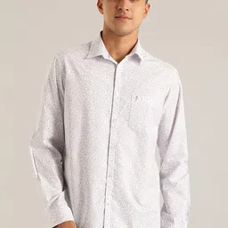 Indian Terrain Chiseled Slim Fit Abstract Printed Pure Cotton Casual Shirt-image-90