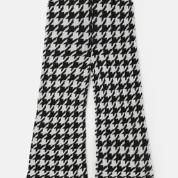 United Colors of Benetton Girls Abstract Printed High-Rise Acrylic Trousers-image-41