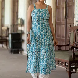 Nayo Ethnic Motifs Printed Shoulder Strap Cotton Straight Kurta-image-21