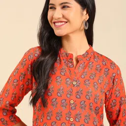 SHOWOFF Floral Printed Kurta-image-13