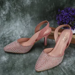 Retro Walk Pointed Toe Kitten Pumps-23