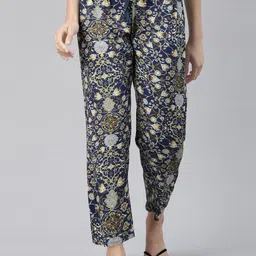 Enamor Women Mid-Rise Printed Lounge Pants-image-47