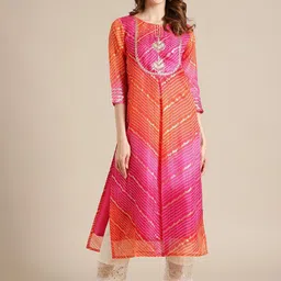 Varanga Women Pink Embroidered Panelled Pure Cotton Kurta with Trousers-picture-6