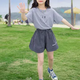 LULU & SKY Girls Top with Shorts-image-51
