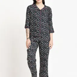 June 9 Clothing Women Printed Shirt with Pyjamas-picture-47