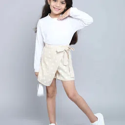 taffykids Girls Round Neck Long Sleeves Sweatshirt With Shorts-55