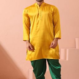 Swtantra Men Yellow Satin Kurta-image-15