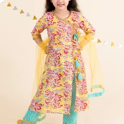 pspeaches Girls Yellow & Blue Floral Pure Cotton Kurta with Trousers & With Dupatta-image-73