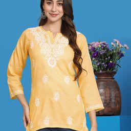 PARAMOUNT CHIKAN Ethnic Motifs Embroidered Chikankari Kurti-image-61