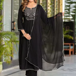 AAYUMI Floral Embroidered Regular Kurta With Pyjamas & Dupatta-32
